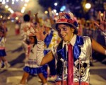 A partir de este fin de semana comienzan los carnavales porteños, distribuidos en 37 corsos de diferentes barrios, con la participación de más de 100 agrupaciones que desfilarán los sábados y domingos de febrero y los feriados del 3 y 4 de marzo.